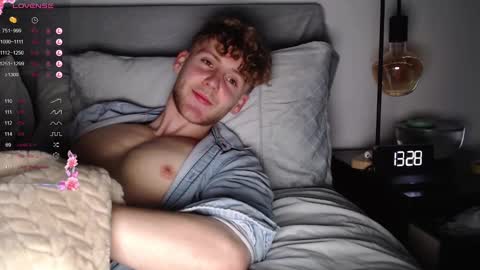 Snapshot of dominantalex182 chatting on March 2, 2025, 1:27 pm Alex... online show from March 2, 2025, 1:27 pm