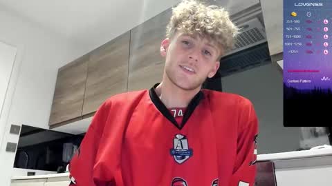 Snapshot of dominantalex182 chatting on September 8, 2025, 9:25 pm Alex... online show from September 8, 2025, 9:25 pm