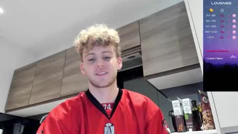 Snapshot of dominantalex182 chatting on September 24, 2025, 1:14 pm Alex... online show from September 24, 2025, 1:14 pm