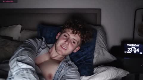 Snapshot of dominantalex182 chatting on September 25, 2025, 10:24 pm Alex... online show from September 25, 2025, 10:24 pm