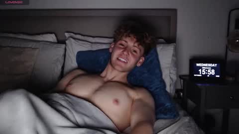 Snapshot of dominantalex182 chatting on October 29, 2025, 3:58 pm Alex... online show from October 29, 2025, 3:58 pm