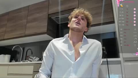 Alex...  online show from December 21, 2025, 9:33 pm