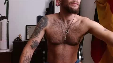Snapshot of dominantthewolf chatting on July 2, 2026, 4:07 am Logan - INDEPENDET MODEL online show from July 2, 2026, 4:07 am