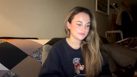 Victoria online show from March 11, 2025, 6:19 pm