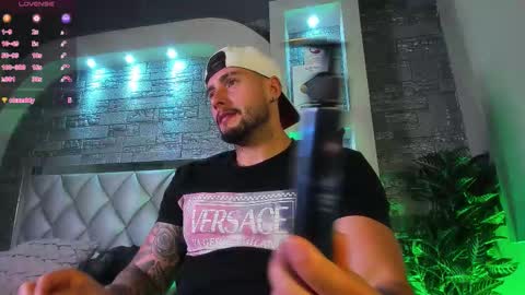 dominic de luca online show from October 16, 2025, 4:24 am