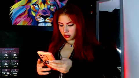Snapshot of dominic_queen chatting on May 21, 2026, 12:56 pm online show from May 21, 2026, 12:56 pm