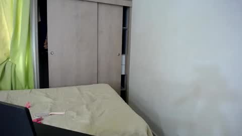 dominic_sofia online show from May 29, 2026, 12:03 pm