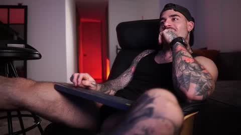 Snapshot of dominic_sullivan1 chatting on October 9, 2025, 6:00 am Dominic Sullivan online show from October 9, 2025, 6:00 am