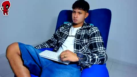 Snapshot of dominick_king chatting on April 26, 2026, 2:42 am Dominic online show from April 26, 2026, 2:42 am