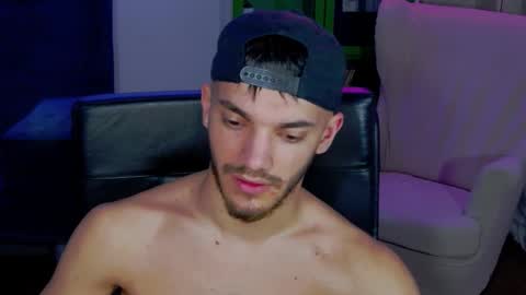 dominicvalente online show from November 8, 2025, 2:23 am