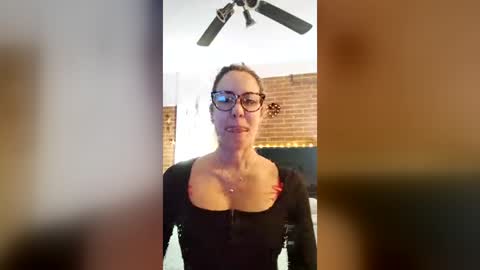 Snapshot of dominik33555 chatting on July 4, 2026, 5:08 pm HI IM SWEET Privates are OPEN online show from July 4, 2026, 5:08 pm