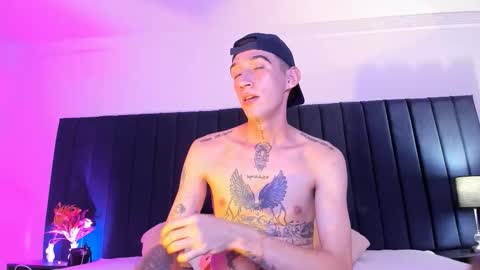 dominik_thompson777 online show from September 25, 2025, 6:06 am