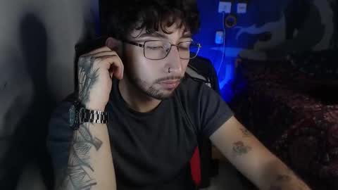 dominus_kane online show from November 2, 2025, 1:41 am