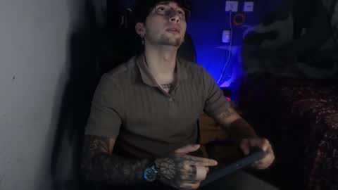 dominus_kane online show from December 4, 2025, 11:02 pm