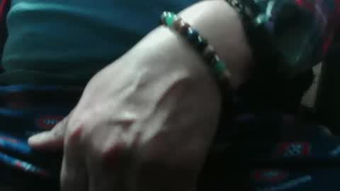 Dominique online show from February 5, 2025, 9:50 pm