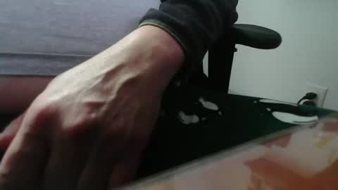 Dominique online show from March 3, 2025, 8:11 pm