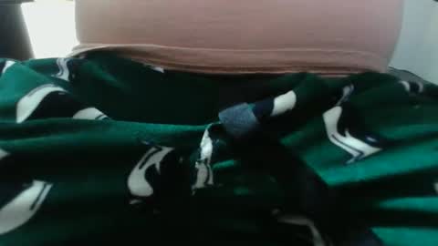 Dominique online show from September 13, 2025, 11:04 pm