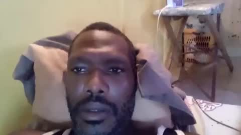 Snapshot of don45blk chatting on March 6, 2025, 4:17 pm don45blk online show from March 6, 2025, 4:17 pm