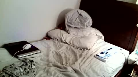 Donk online show from September 14, 2025, 9:19 am