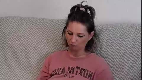 Snapshot of donnablair chatting on January 14, 2025, 1:17 pm DonnaBlair online show from January 14, 2025, 1:17 pm