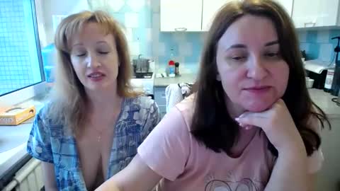 Tatiana 43 curvy sexy body and Joanna redhead 39 years online show from December 2, 2024, 6:52 am