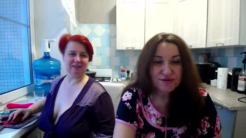 Tatiana 43 curvy sexy body and Joanna redhead 39 years online show from January 27, 2025, 7:03 am