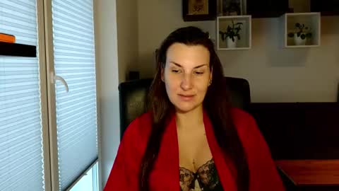 DonnaLive online show from October 23, 2025, 7:40 am