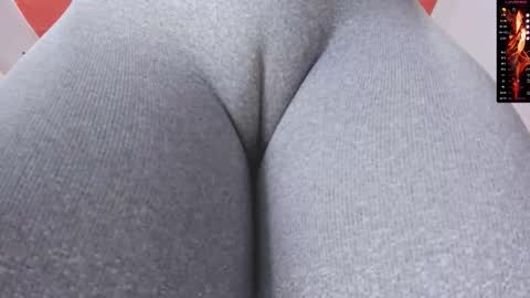 Paula DiazGMT-5 0730 - 1400 online show from October 17, 2025, 12:08 pm