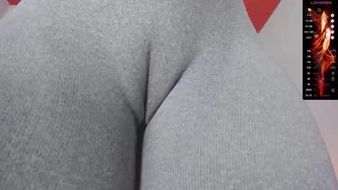 Paula DiazGMT-5 0730 - 1400 online show from October 19, 2025, 1:01 pm