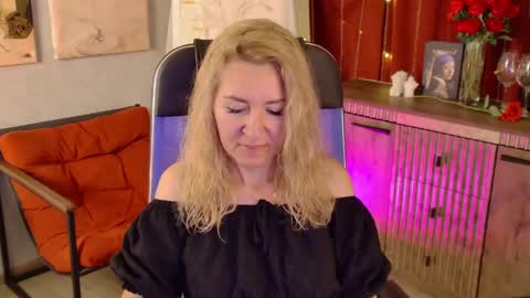 Donna online show from June 1, 2026, 7:04 pm