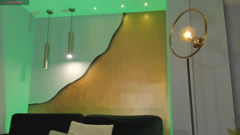  Donna Stonne  online show from January 29, 2025, 8:56 pm