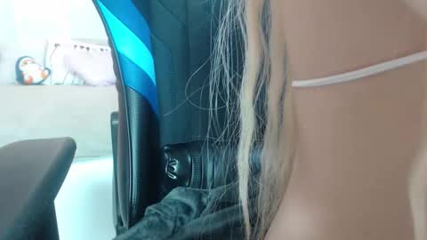 Nika online show from October 5, 2025, 9:18 am