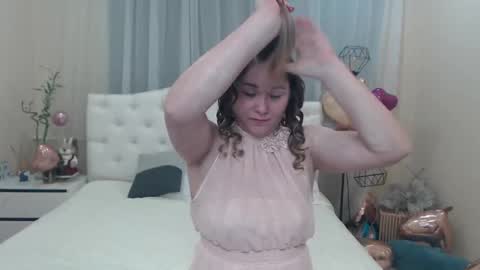 dorasuun online show from February 23, 2025, 7:44 am