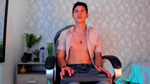 dorian_mystery online show from January 18, 2025, 5:20 am