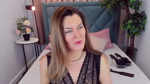 Snapshot of doriana_gray chatting on February 5, 2025, 5:31 pm doriana_gray online show from February 5, 2025, 5:31 pm