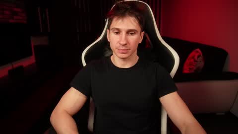 Dorian Reyes online show from December 31, 2024, 2:08 am