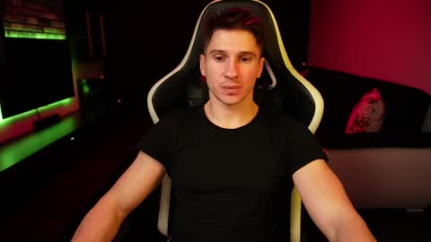 Dorian Reyes online show from January 10, 2025, 12:59 am