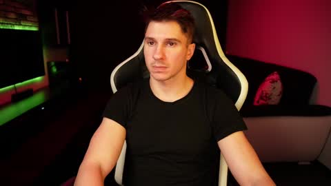 Dorian Reyes online show from January 10, 2025, 4:01 am