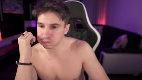 Dorian Reyes online show from January 20, 2025, 10:59 pm