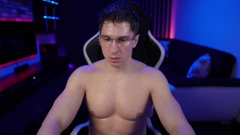 Dorian Reyes online show from February 12, 2025, 1:30 am