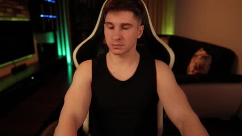 Dorian Reyes online show from March 9, 2025, 9:46 pm