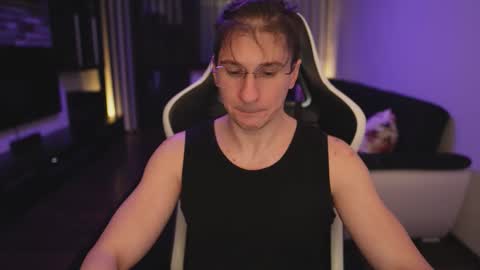 Dorian Reyes online show from February 9, 2026, 1:09 am