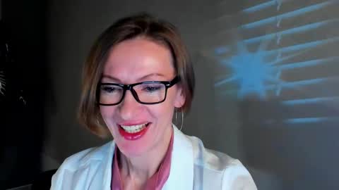 Snapshot of dorothy_meyer chatting on January 25, 2025, 2:26 am Dorothy Next stream on Monday at 3am-9am online show from January 25, 2025, 2:26 am