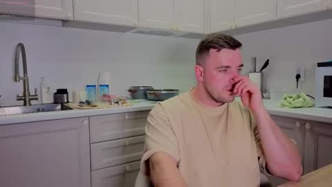 Sasha online show from September 25, 2025, 9:51 pm