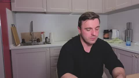 Sasha online show from November 9, 2025, 7:23 pm