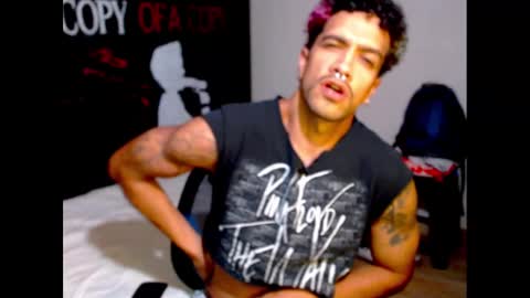 will online show from January 28, 2025, 8:58 pm