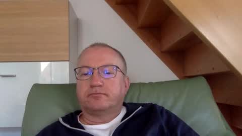 Snapshot of dotspot446 chatting on March 8, 2025, 12:41 pm Dotspot online show from March 8, 2025, 12:41 pm