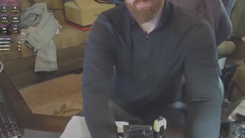 Snapshot of dotyoureyezez chatting on October 1, 2025, 8:59 pm DotYourEyezez online show from October 1, 2025, 8:59 pm