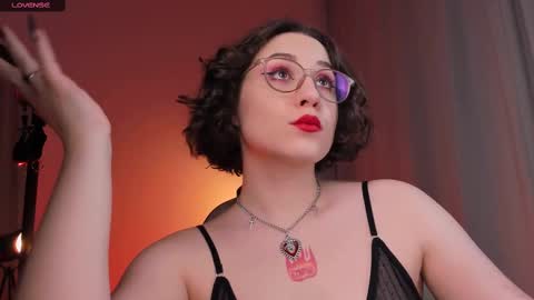 Snapshot of doublee_trouble chatting on February 19, 2025, 12:46 am Eva ana Liza online show from February 19, 2025, 12:46 am