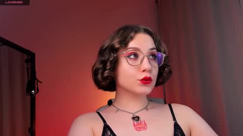 Snapshot of doublee_trouble chatting on February 19, 2025, 11:57 pm Eva ana Liza online show from February 19, 2025, 11:57 pm
